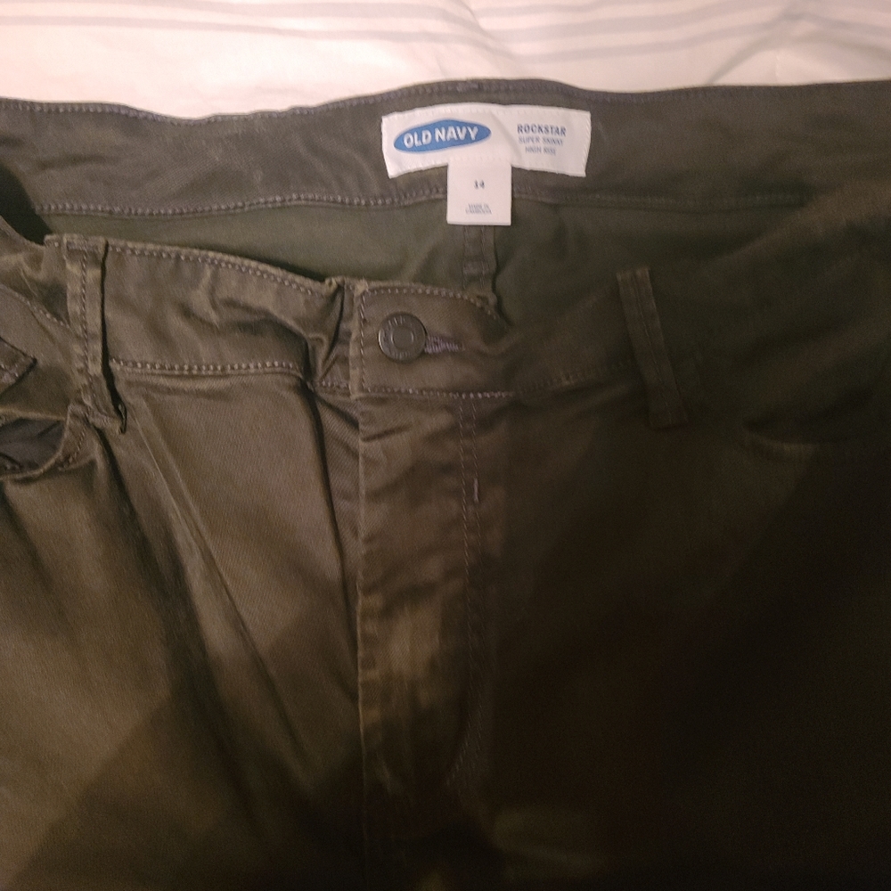 Old Navy Rockstar jeggings.